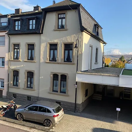 Apartmenthaus Eurenerstrasse 179 Apartment