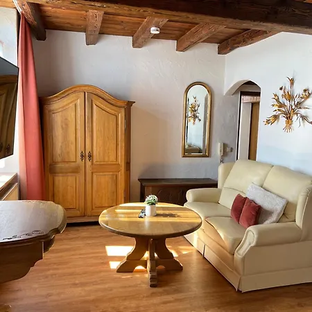 Daire Apartmenthaus Eurenerstrasse 179 *