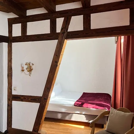 아파트 Apartmenthaus Eurenerstrasse 179 *