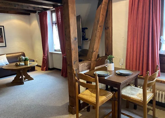 Apartmenthaus Eurenerstrasse 179 *