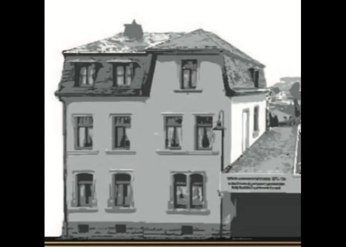 Apartmenthaus Eurenerstrasse 179 *