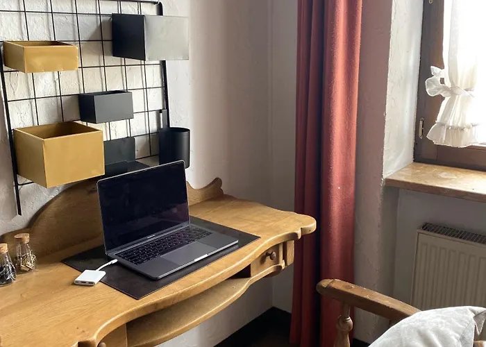 Appartement Apartmenthaus Eurenerstrasse 179 *