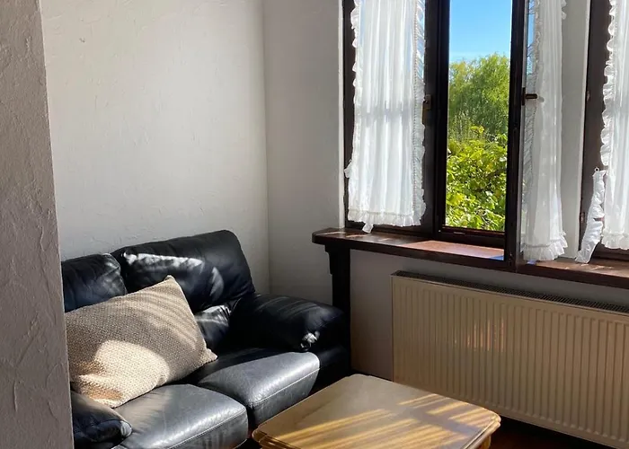 Appartement Apartmenthaus Eurenerstrasse 179 *